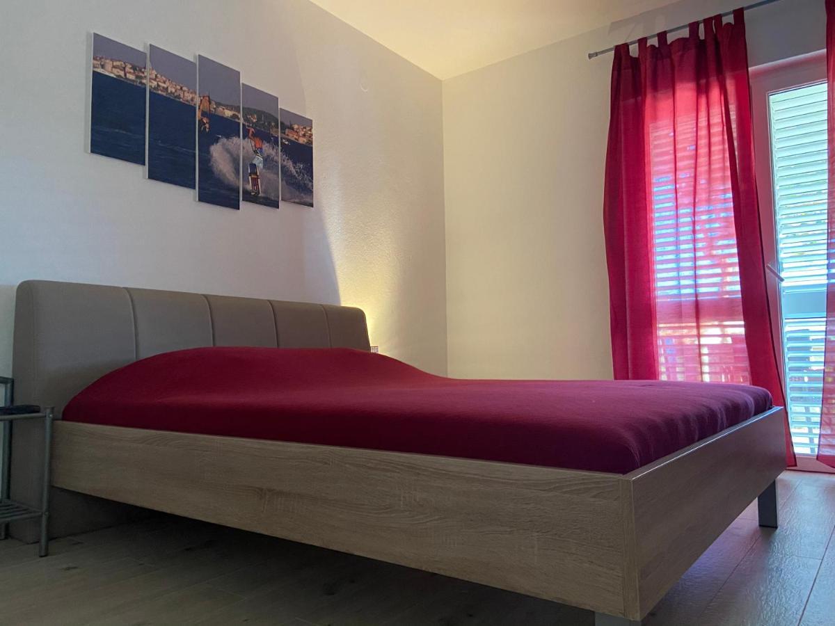 Apartmani Ortolio 维甘 外观 照片