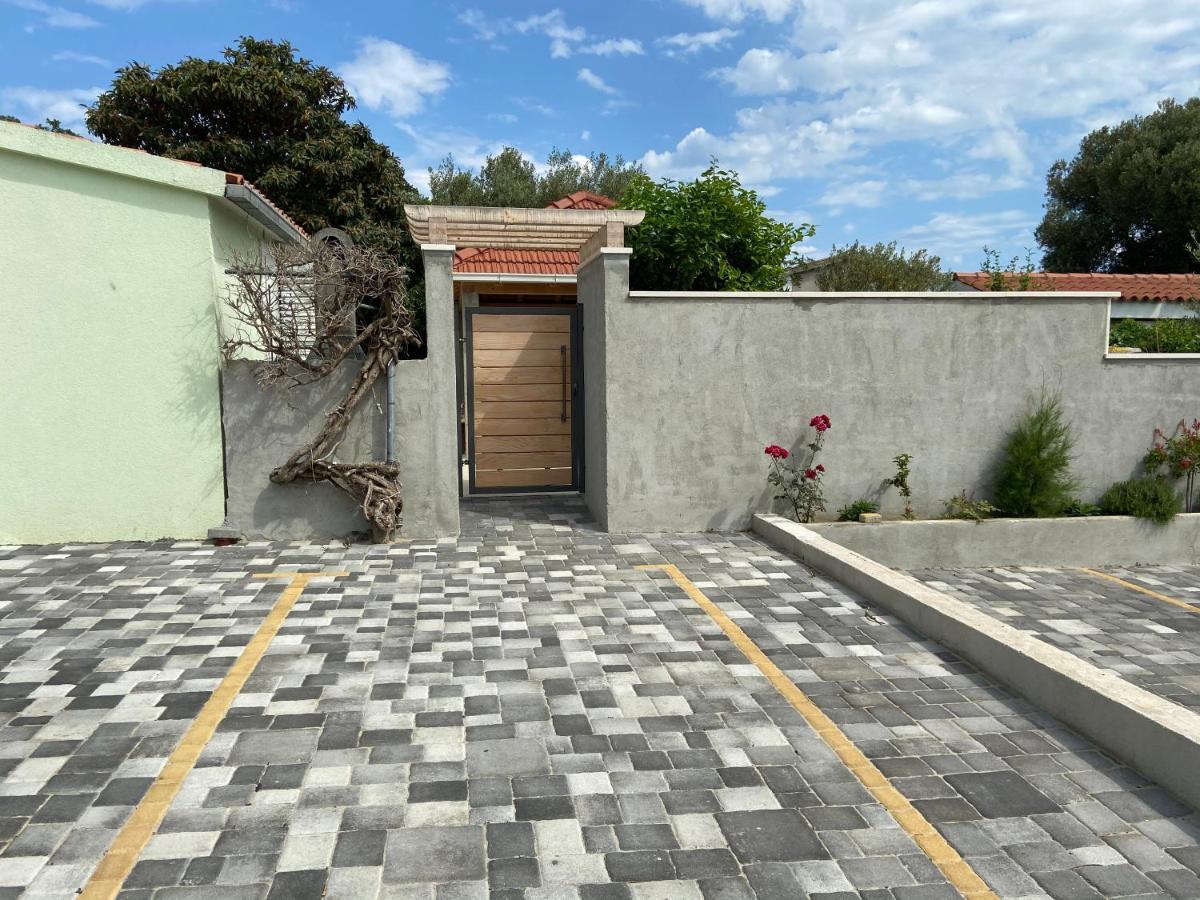 Apartmani Ortolio 维甘 外观 照片