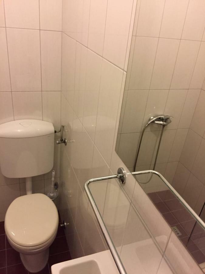 Apartmani Ortolio 维甘 外观 照片